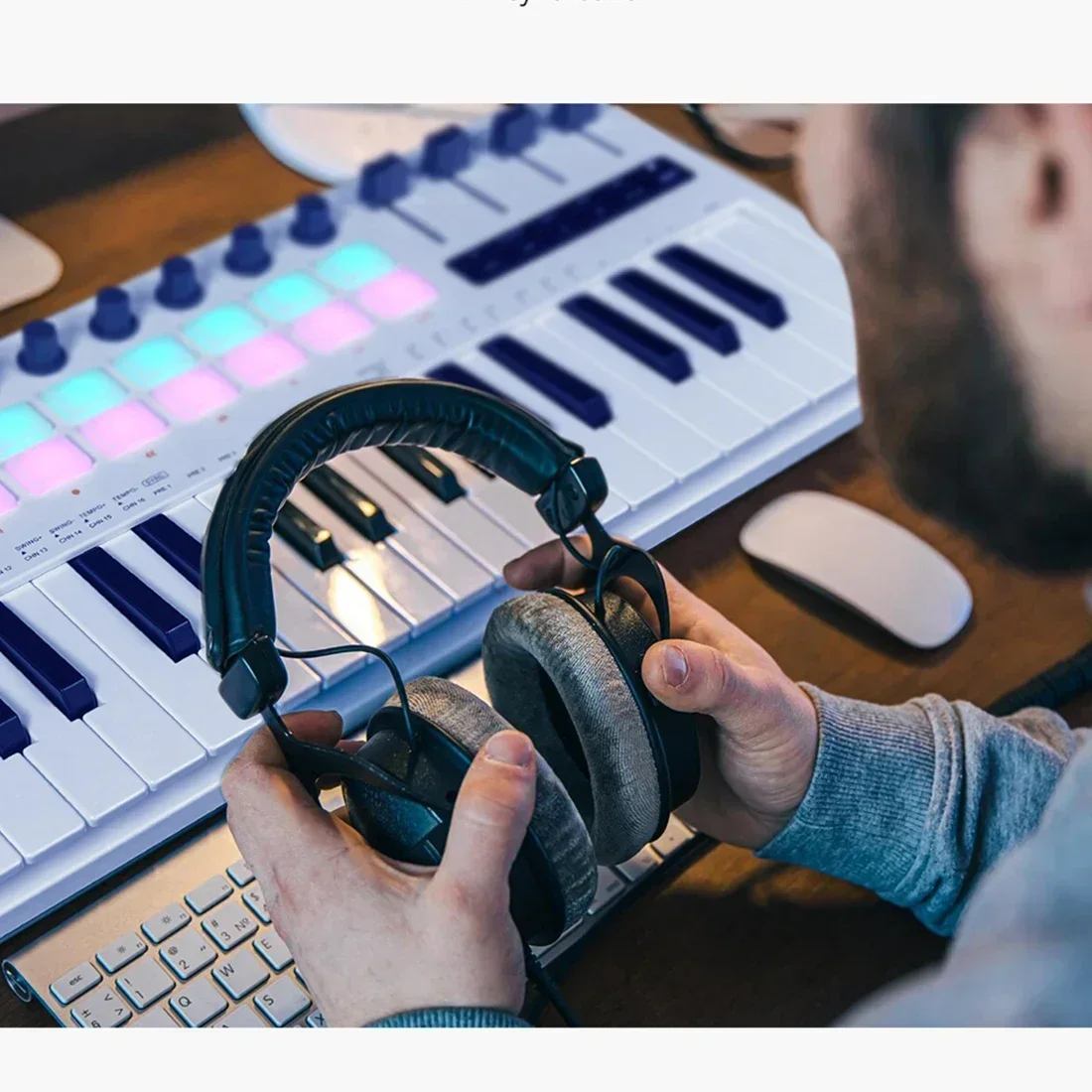 M-VAVE SMK-37 Pro キーボード 37鍵 MI - Midi Controller Pad のレビューと価格
